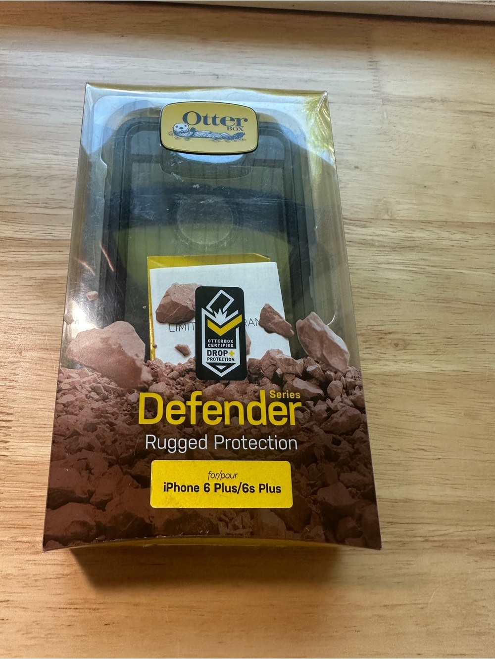 OtterBox defender rugged protection for iPhone 6 Plus and 6S plus black